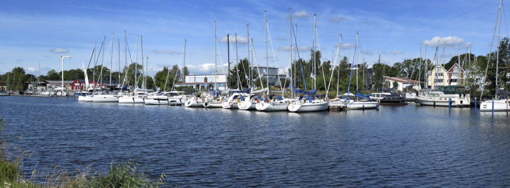 Hafen in Greifswald am Ryck; Segelboote